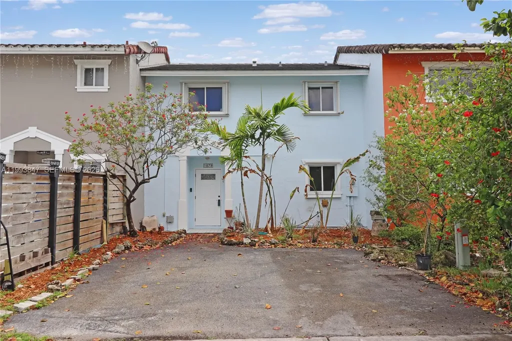 1079 SE 12th Terrace Homestead FL 33035
