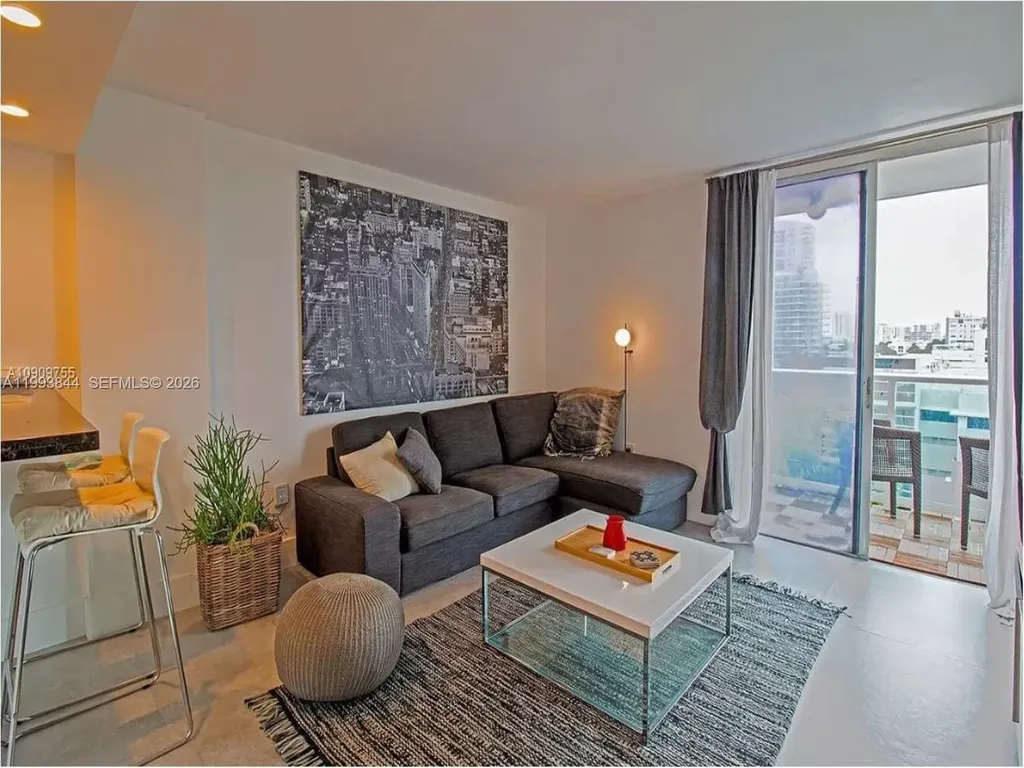 1035 West Avenue Miami Beach FL 33139