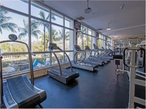 1035 West Avenue Miami Beach FL 33139