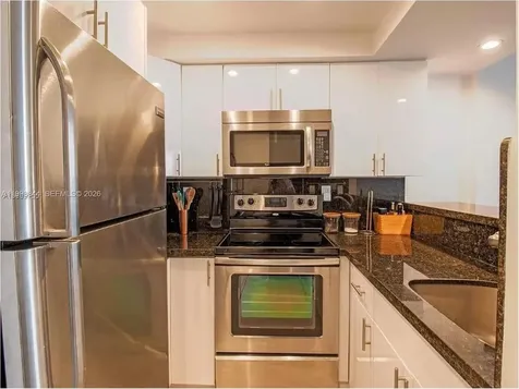 1035 West Avenue Miami Beach FL 33139