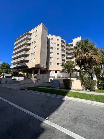 102 SW 6th Avenue Miami FL 33130