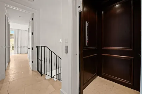 530 Valencia Avenue Coral Gables FL 33134