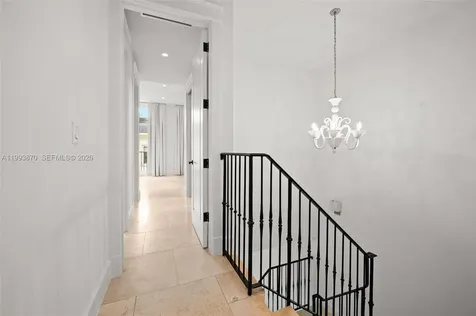 530 Valencia Avenue Coral Gables FL 33134