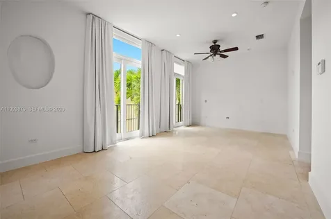530 Valencia Avenue Coral Gables FL 33134