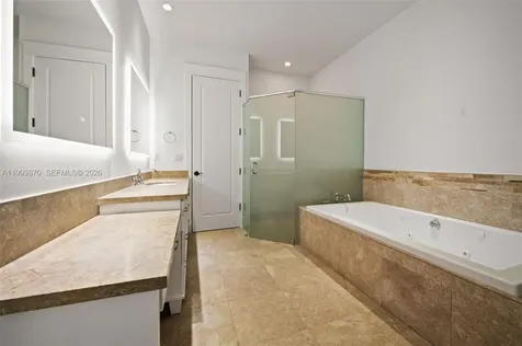 530 Valencia Avenue Coral Gables FL 33134