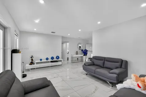 330 NW 195th Terrace Miami Gardens FL 33169