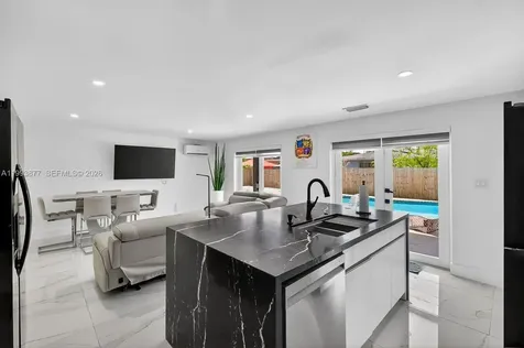 330 NW 195th Terrace Miami Gardens FL 33169
