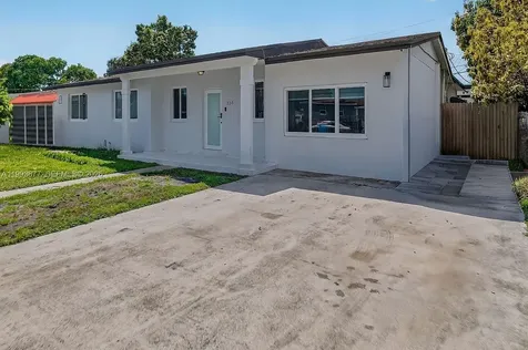 330 NW 195th Terrace Miami Gardens FL 33169