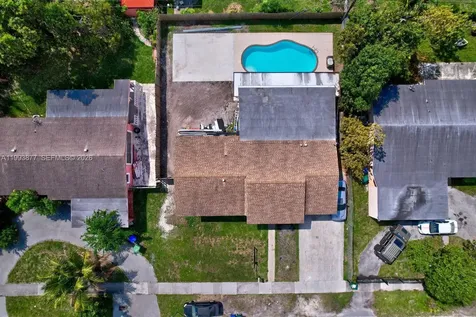 330 NW 195th Terrace Miami Gardens FL 33169