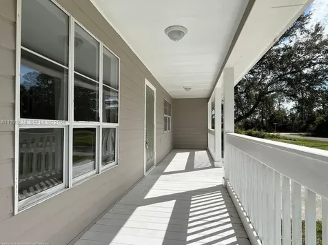 343 Ellison Avenue Lake Placid FL 33852