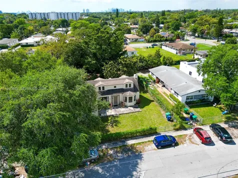 1238 NE 112th Street Miami FL 33161