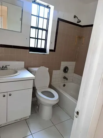 576 NW 147th Street Miami FL 33168