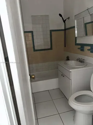 576 NW 147th Street Miami FL 33168