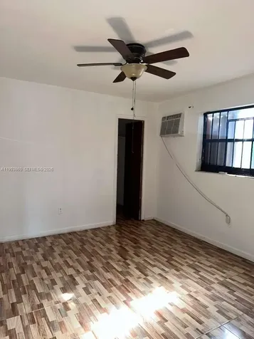 576 NW 147th Street Miami FL 33168