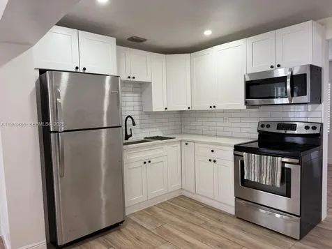3427 SW 64th Avenue Miami FL 33155