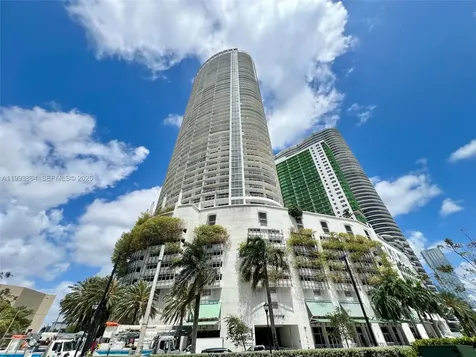 1750 N Bayshore Drive Miami FL 33132
