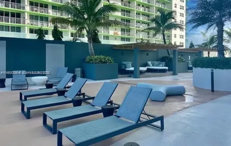 1750 N Bayshore Drive Miami FL 33132