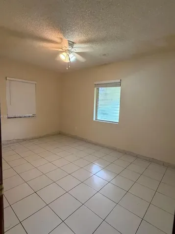 6371 SW 34th Street Miami FL 33155