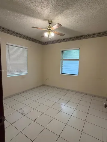 6371 SW 34th Street Miami FL 33155