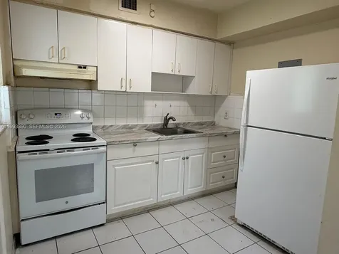 6371 SW 34th Street Miami FL 33155