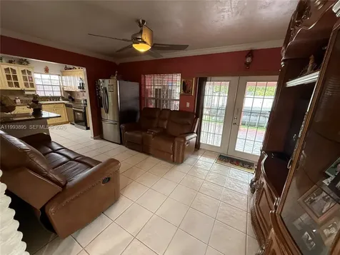 5223 NW 168th Terrace Miami Gardens FL 33055