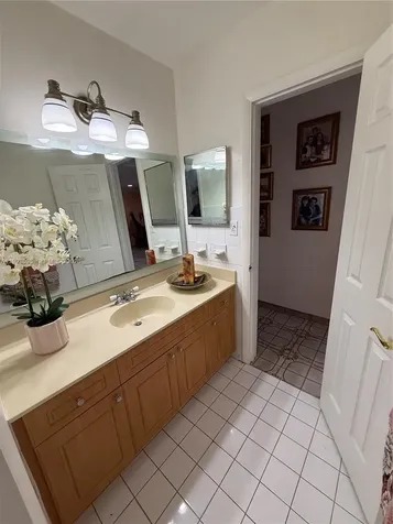 5223 NW 168th Terrace Miami Gardens FL 33055