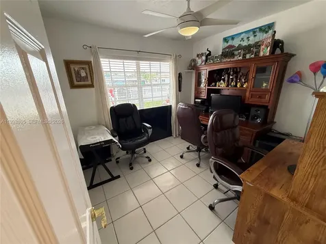 5223 NW 168th Terrace Miami Gardens FL 33055