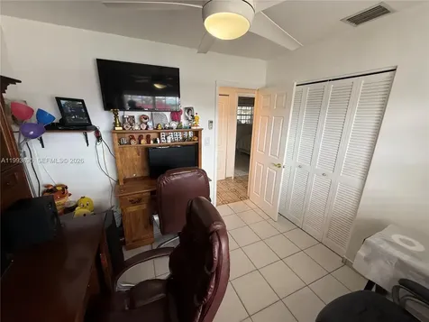 5223 NW 168th Terrace Miami Gardens FL 33055