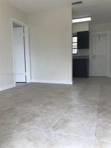 2362 NW 34th Street Miami FL 33142