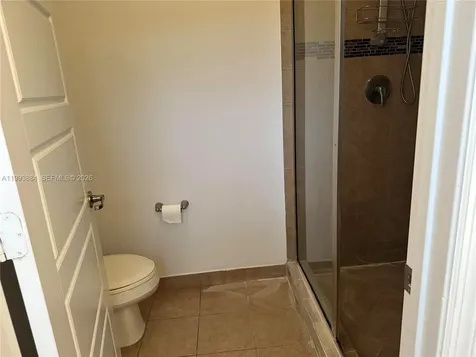 655 NE 193rd Street Miami FL 33179