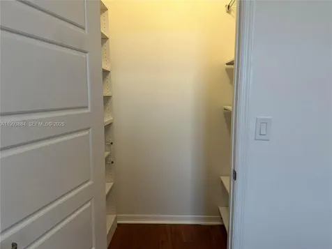 655 NE 193rd Street Miami FL 33179