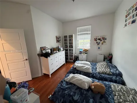 655 NE 193rd Street Miami FL 33179