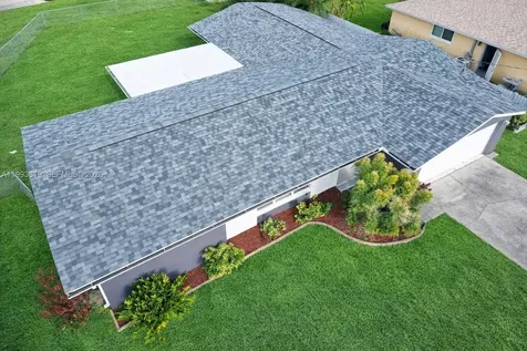 3805 SE 12 Avenue Other City - In The State Of Florida FL 33904