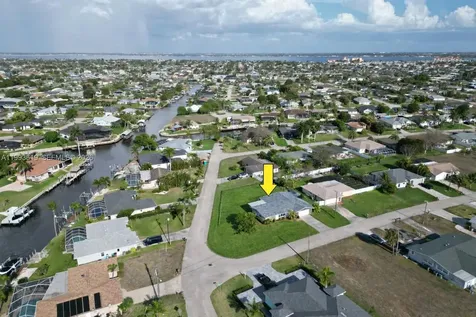 3805 SE 12 Avenue Other City - In The State Of Florida FL 33904