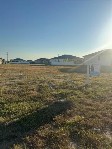4336 NW 33rd Street Cape Coral FL 33993