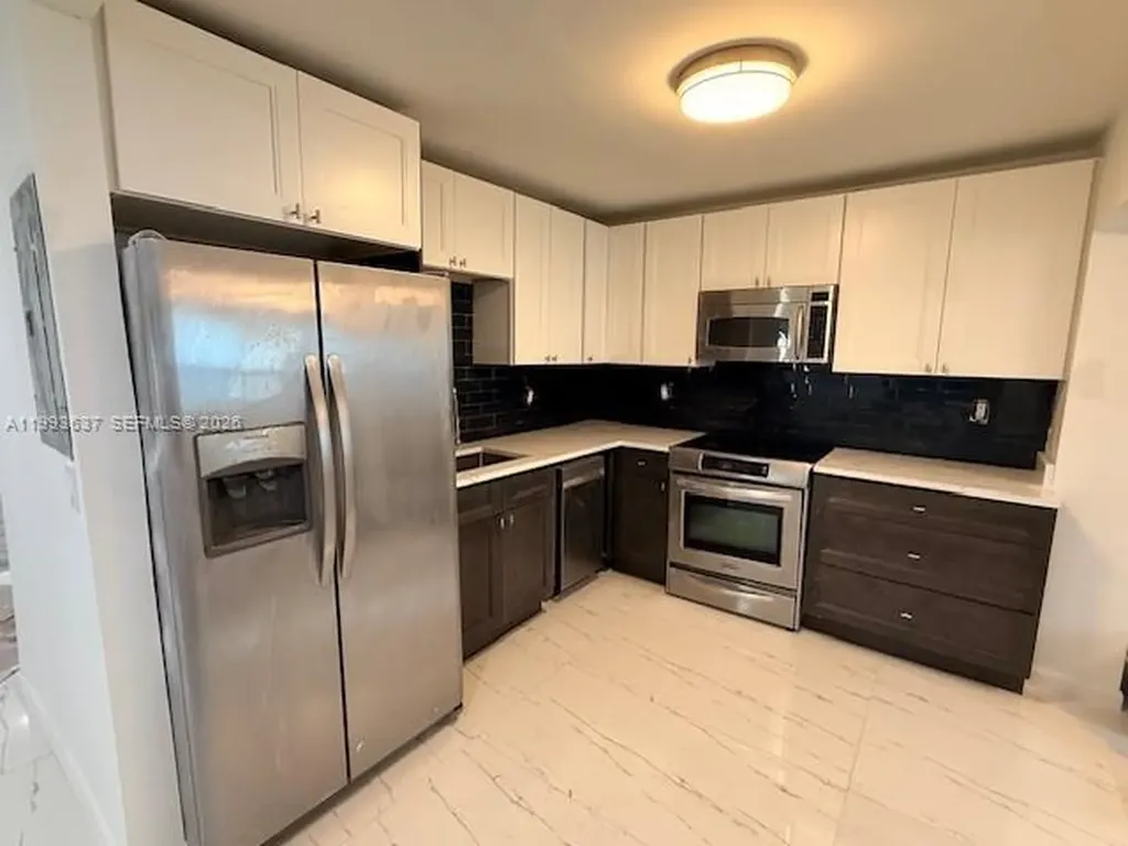 535 NW 23rd Avenue Fort Lauderdale FL 33311