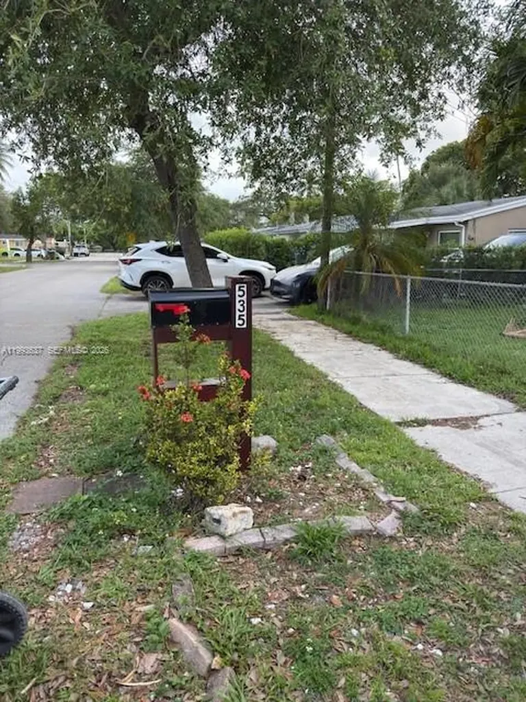 535 NW 23rd Avenue Fort Lauderdale FL 33311
