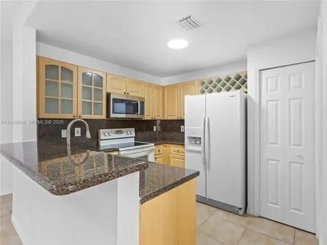 6201 NW 114th Place Doral FL 33178