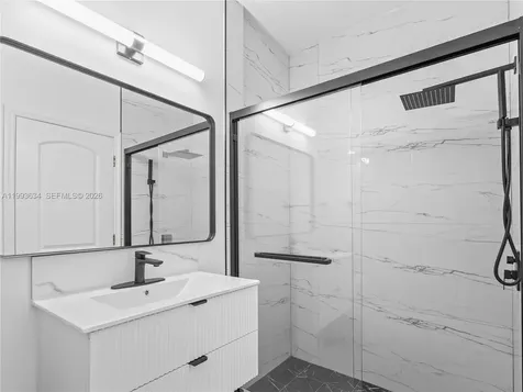 6201 NW 114th Place Doral FL 33178