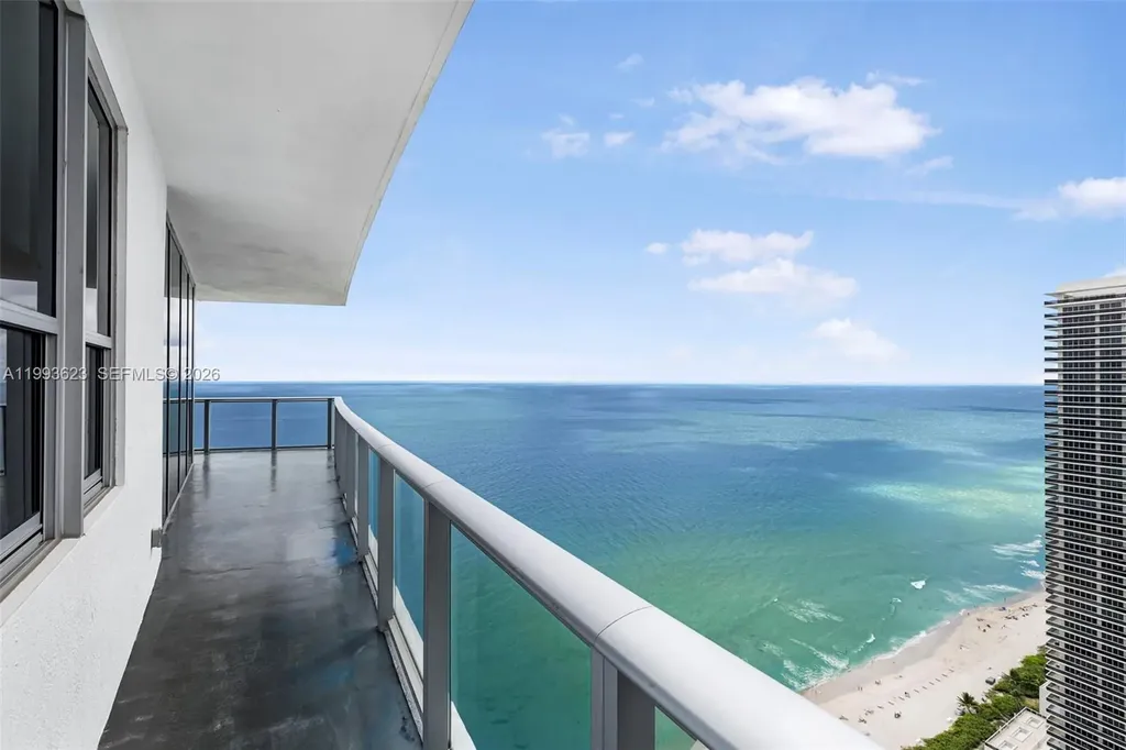 4111 S Ocean Drive Hollywood FL 33019