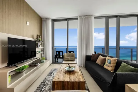 4111 S Ocean Drive Hollywood FL 33019