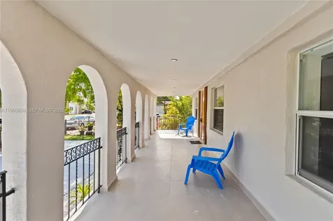 171 W 13th Street Hialeah FL 33010