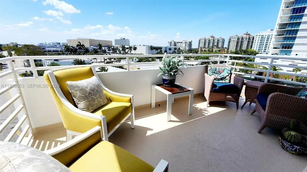 888 Intracoastal Drive Fort Lauderdale FL 33304
