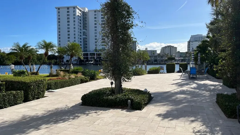 888 Intracoastal Drive Fort Lauderdale FL 33304