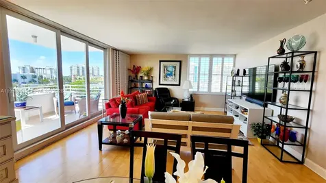 888 Intracoastal Drive Fort Lauderdale FL 33304
