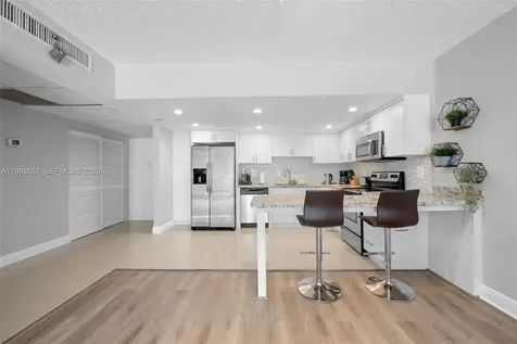 19370 Collins Avenue Sunny Isles Beach FL 33160
