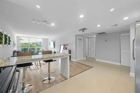 19370 Collins Avenue Sunny Isles Beach FL 33160