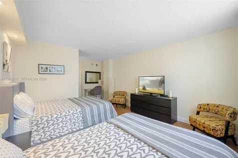 19370 Collins Avenue Sunny Isles Beach FL 33160