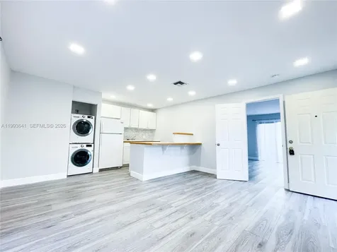 1826 My Place West Palm Beach FL 33417