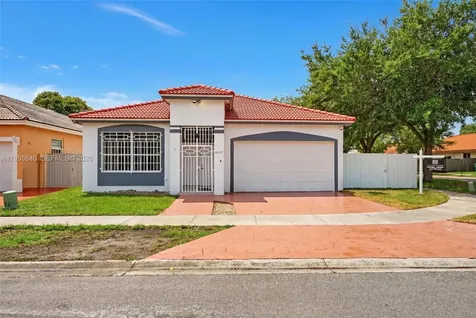 8852 NW 147th Lane Miami Lakes FL 33018